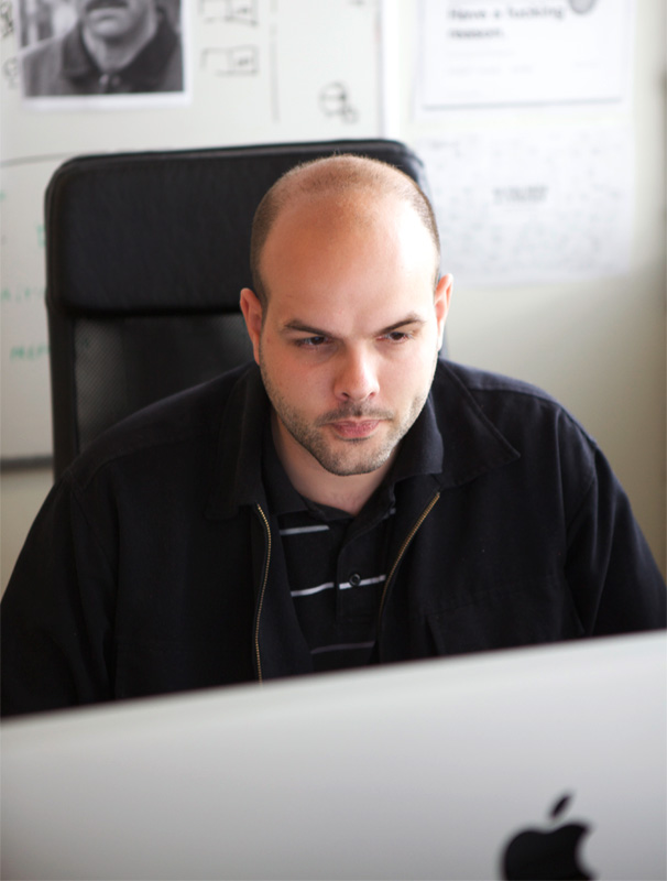 Knut Rishaug working