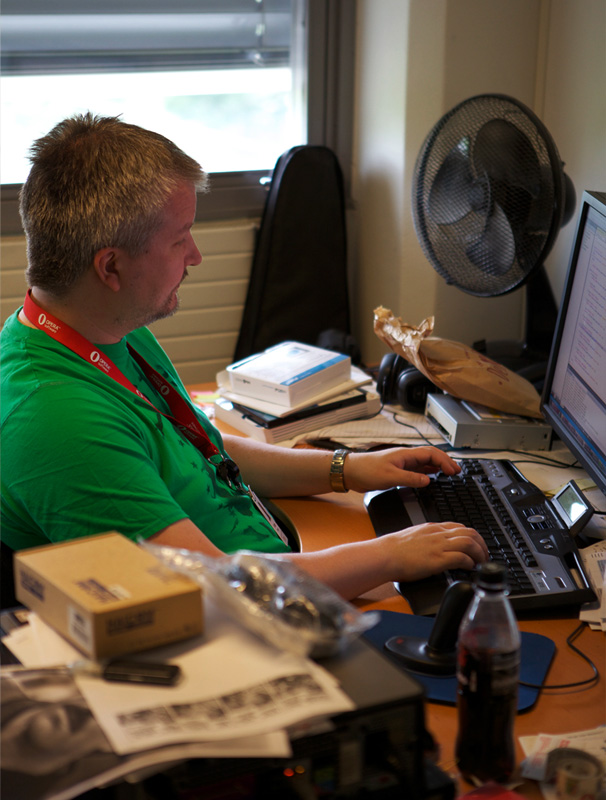 Petter Nilsen working